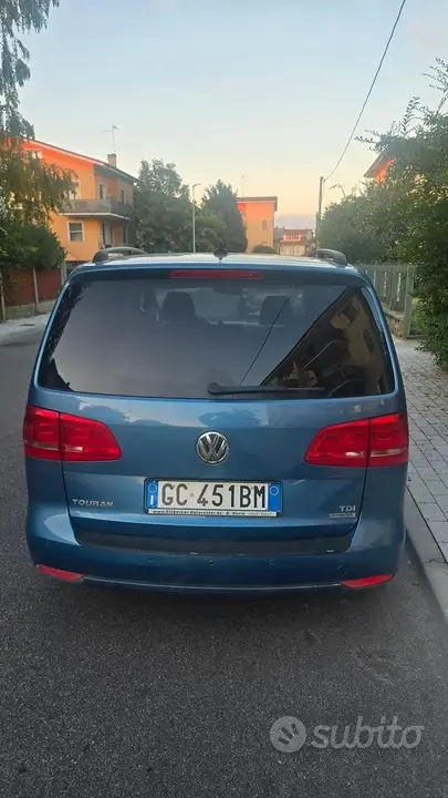 Volkswagen Touran 2020 photo 3