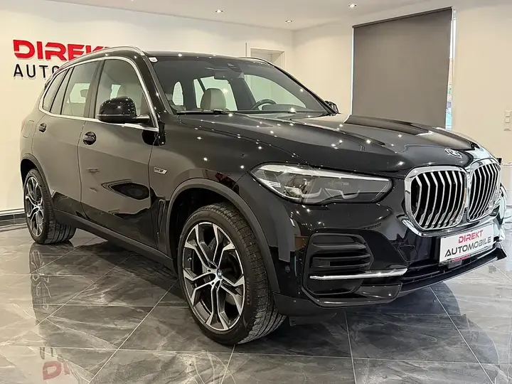 BMW X5 2022 photo 2
