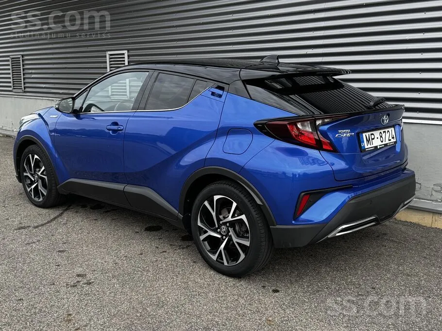 Toyota C-Hr 2020 photo 3