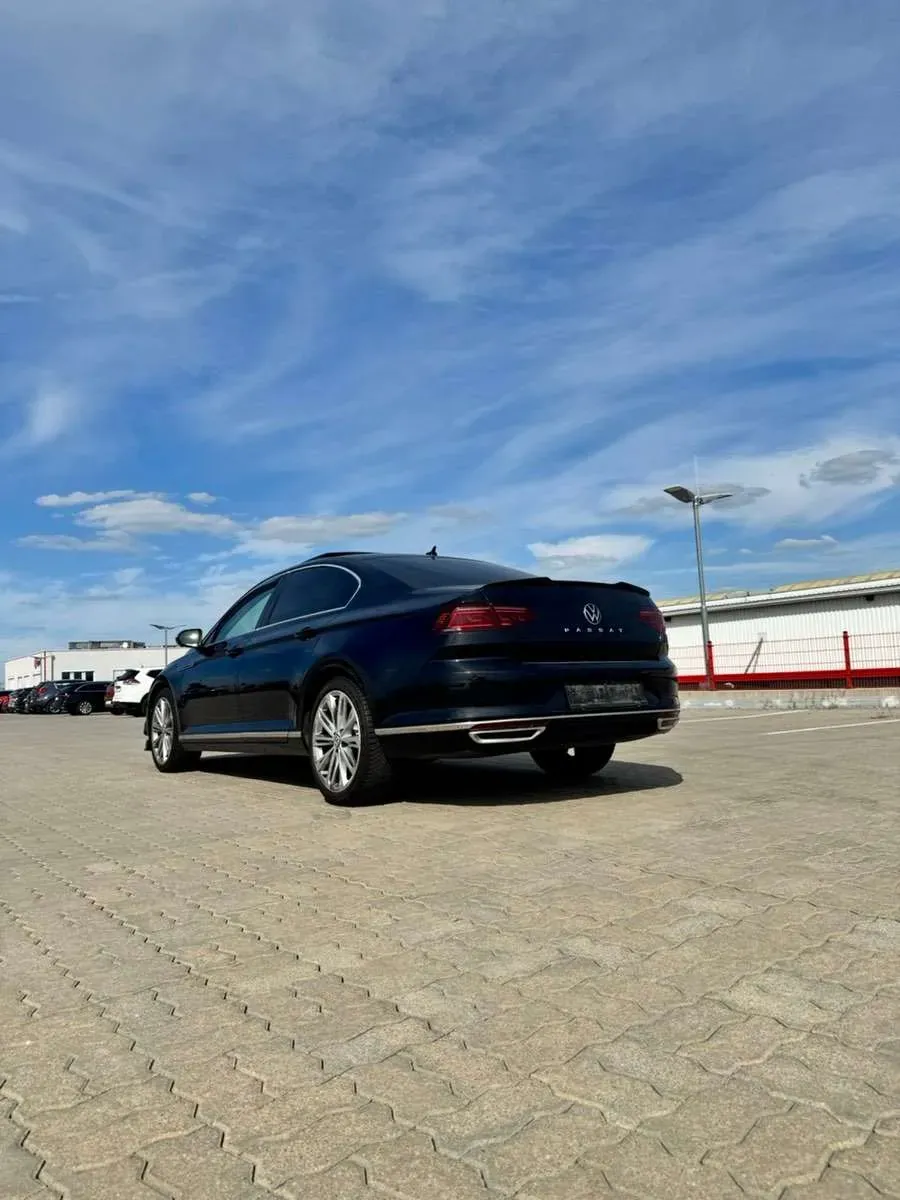 Volkswagen Passat 2019 photo 3