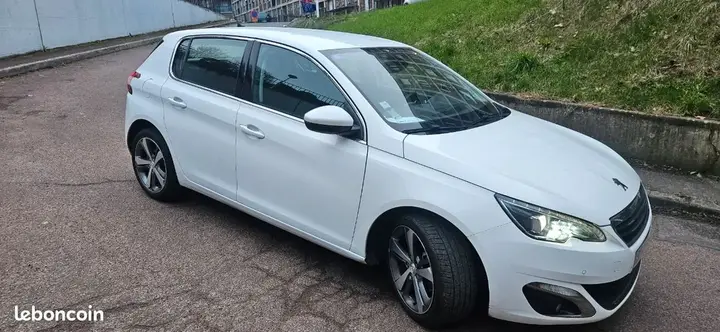 Peugeot 308 2016 photo 3