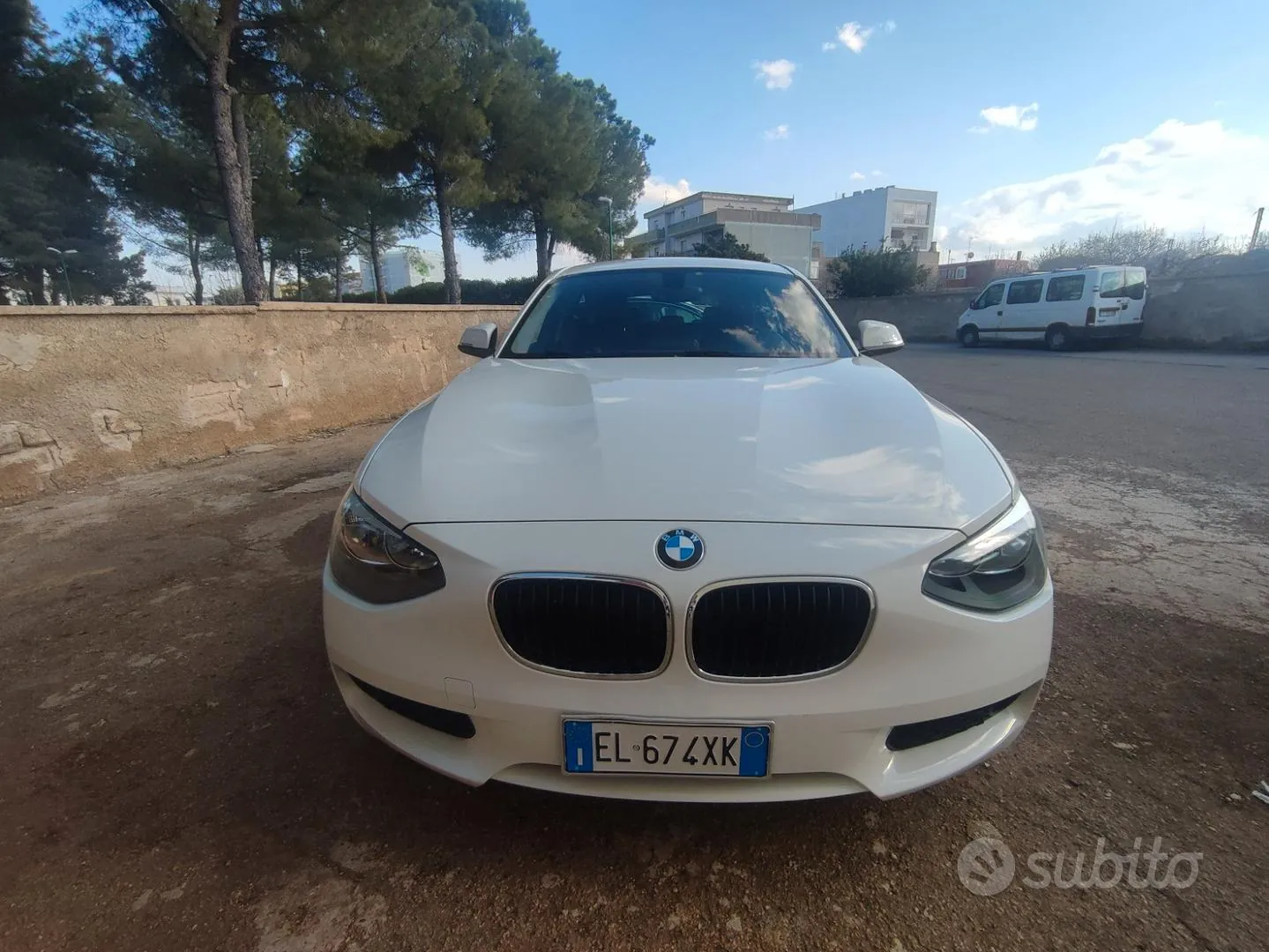 BMW 116D 2012 photo 3