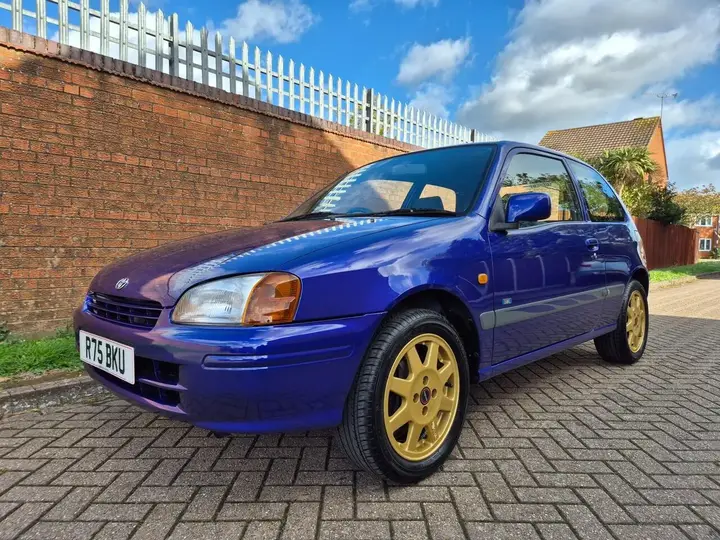 Toyota Starlet 1998 photo 5