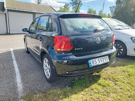 Volkswagen Polo 2013 photo 2