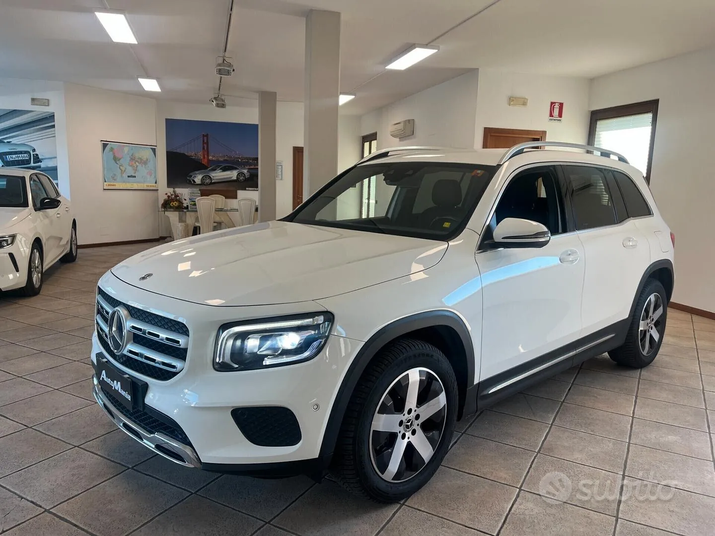 Mercedes-Benz Glb