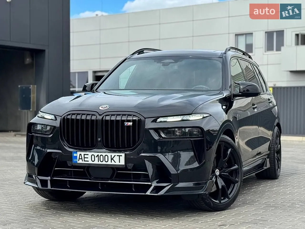 BMW X7