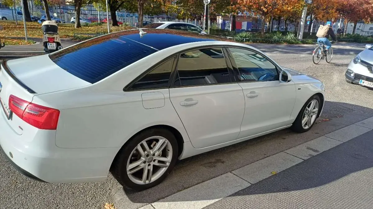 Audi A6 2013 photo 3