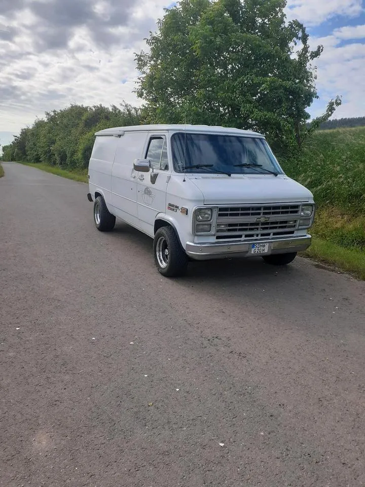 Chevrolet G20