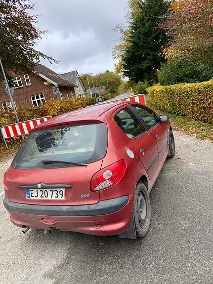 Peugeot 206 2005 photo 4