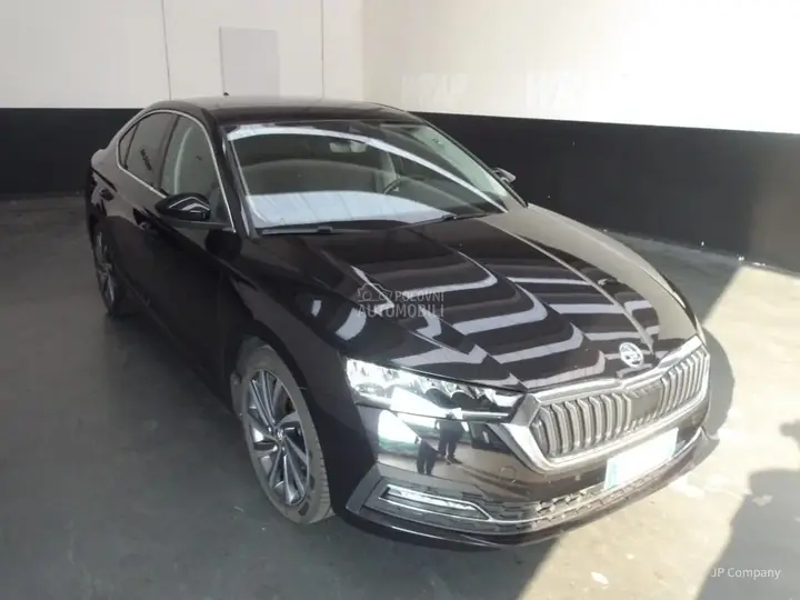 Skoda Octavia 2022 photo 2