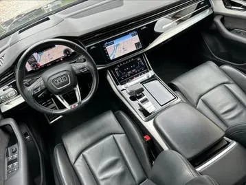 Audi Q7 2021 photo 3