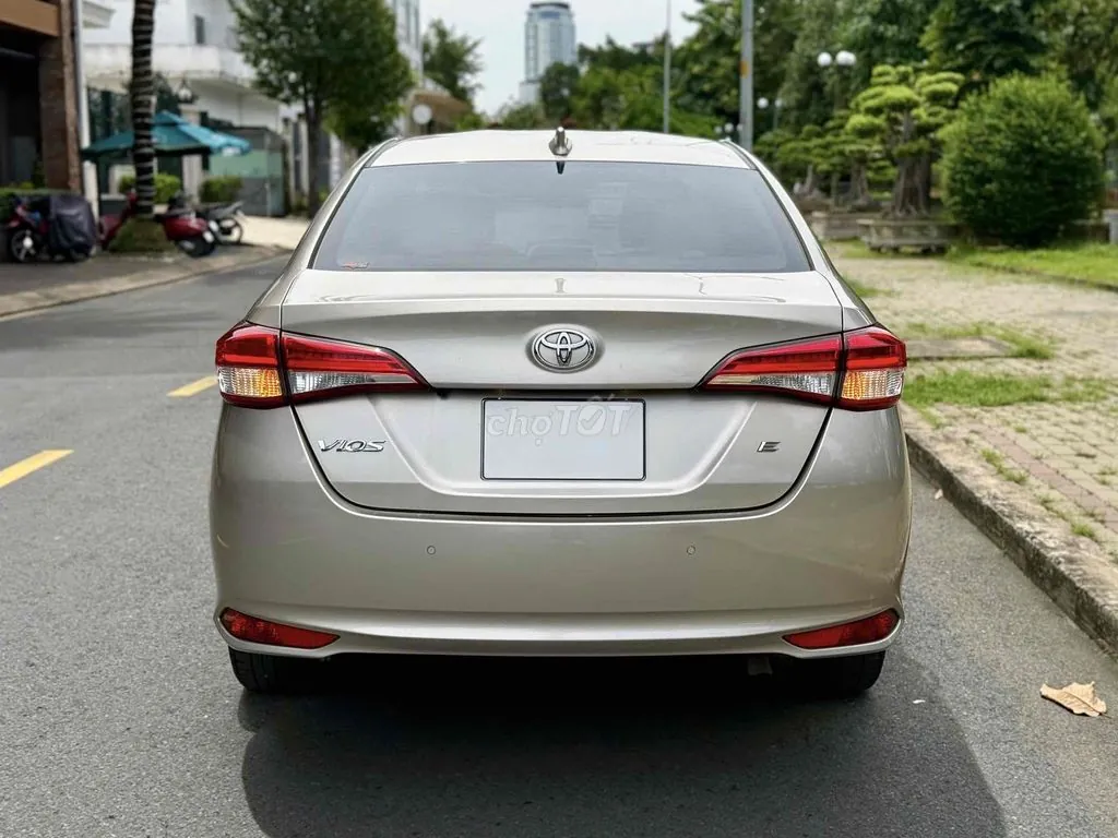 Toyota Vios 2022 photo 4