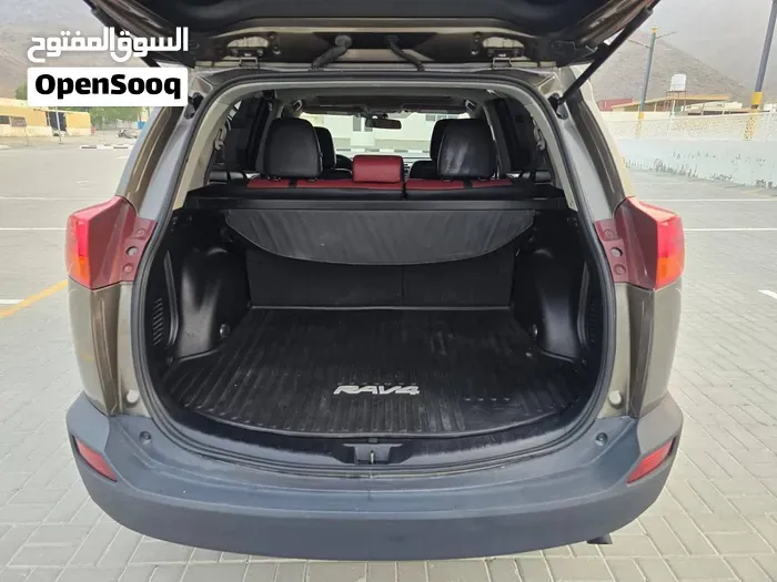 Toyota Rav 4 2014 photo 3