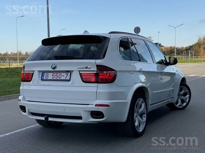 BMW X5 2009 photo 4