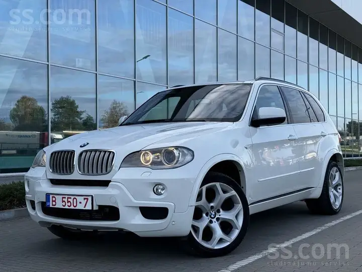BMW X5 2009 photo 2