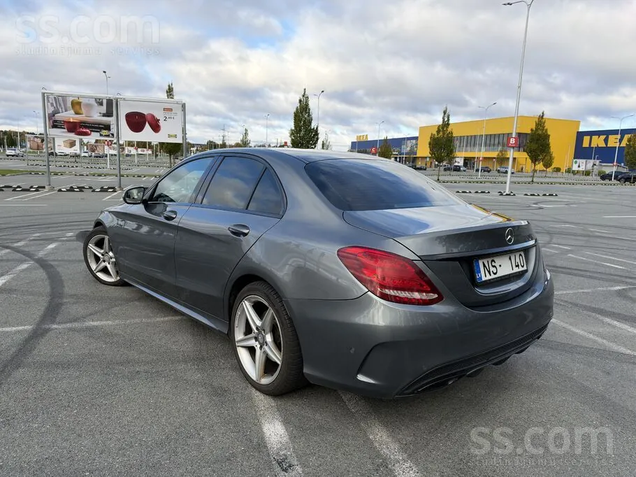 Mercedes-Benz C220 2016 photo 4