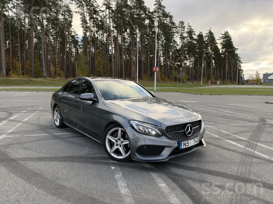 Mercedes-Benz C220