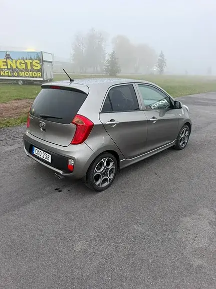 Kia Picanto 2015 photo 2