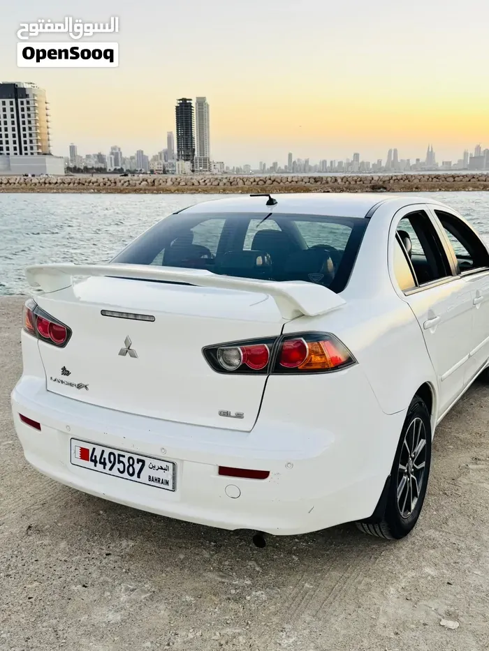 Mitsubishi Lancer