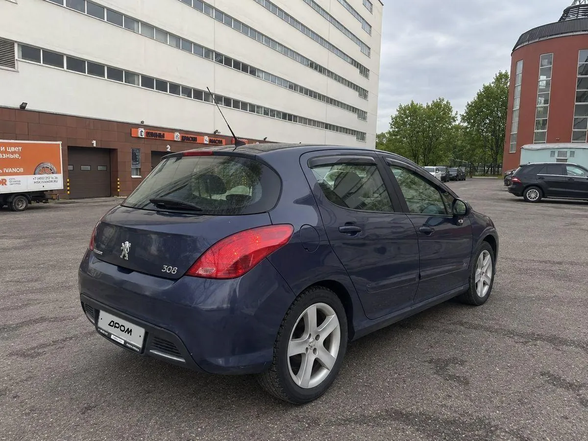 Peugeot 308 2008 photo 5