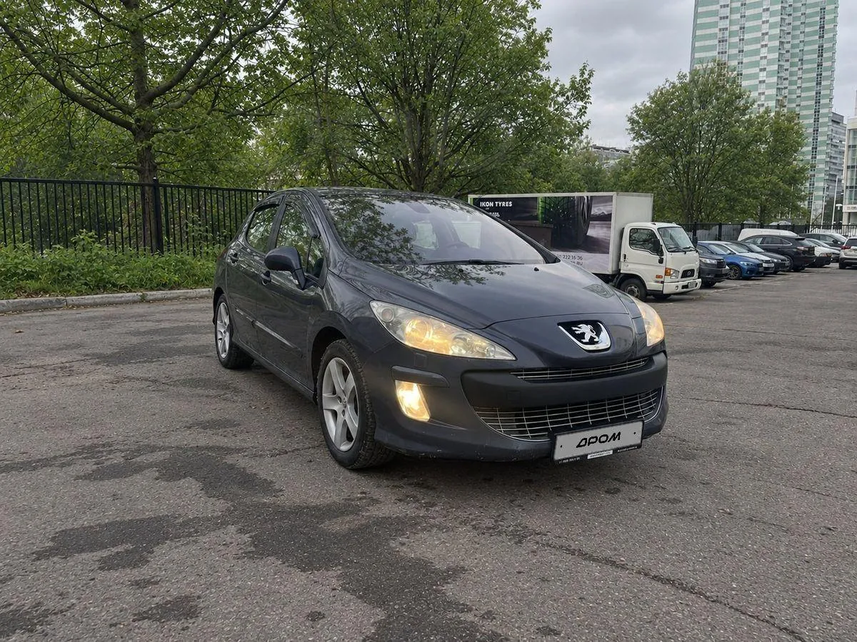 Peugeot 308 2008 photo 4