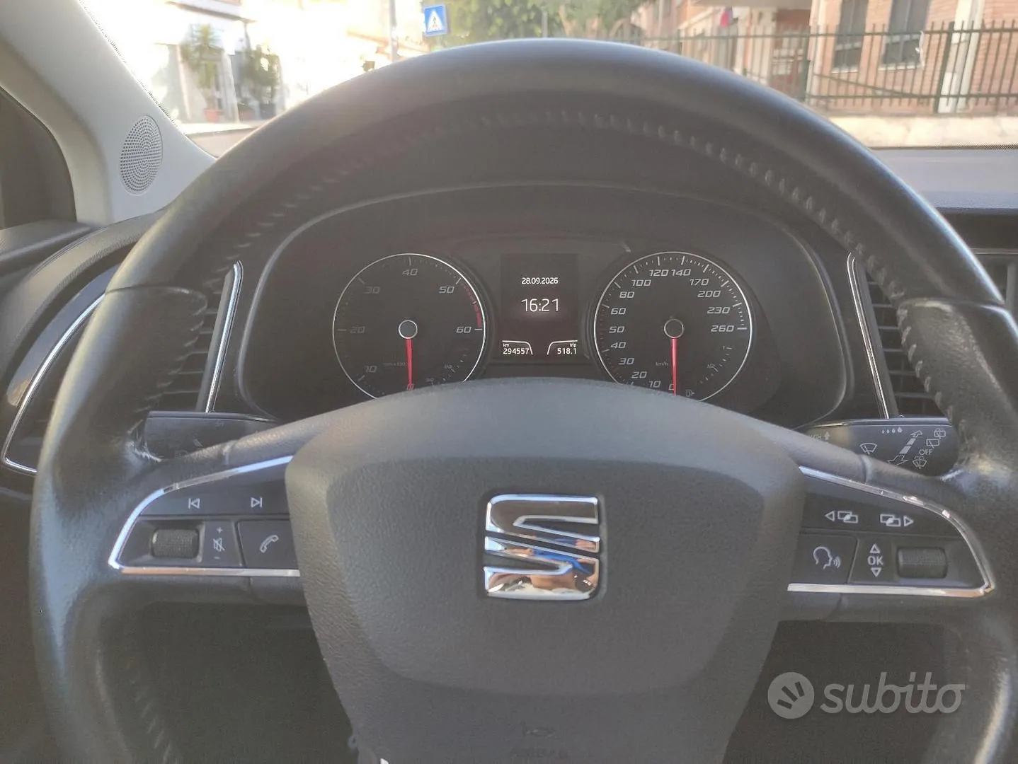 Seat Leon 2015 photo 5