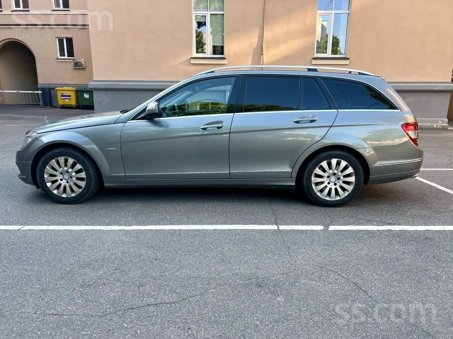 Mercedes-Benz C220 2008 photo 5