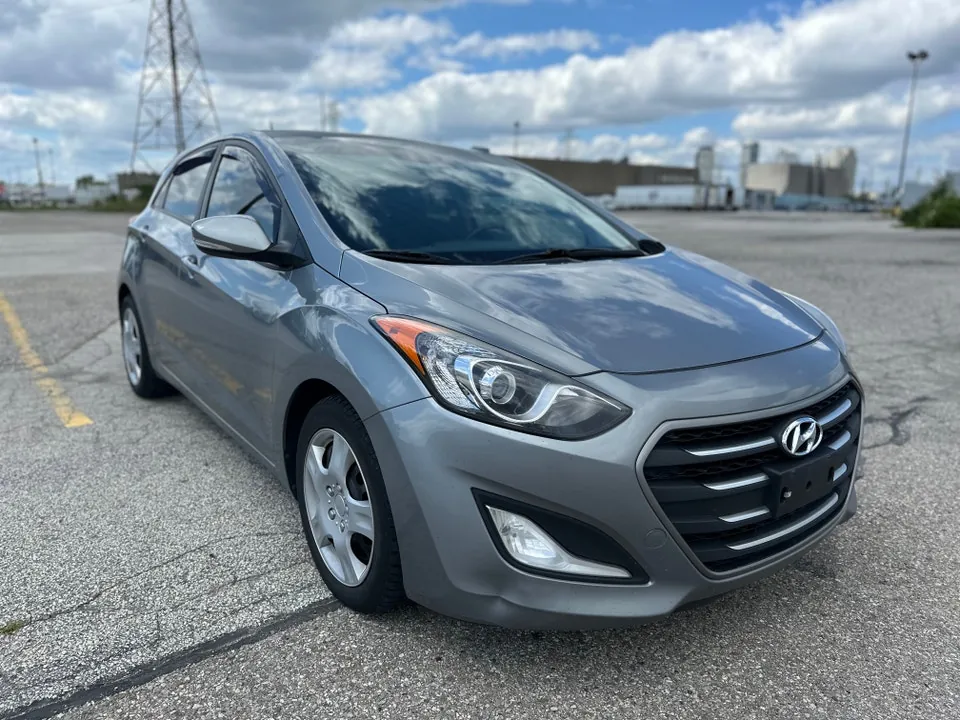 Hyundai Elantra 2016 photo 3