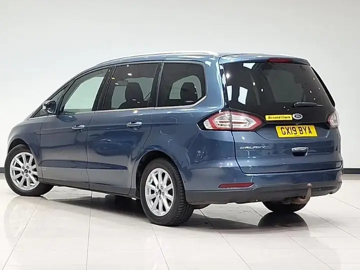 Ford Galaxy 2019 photo 2
