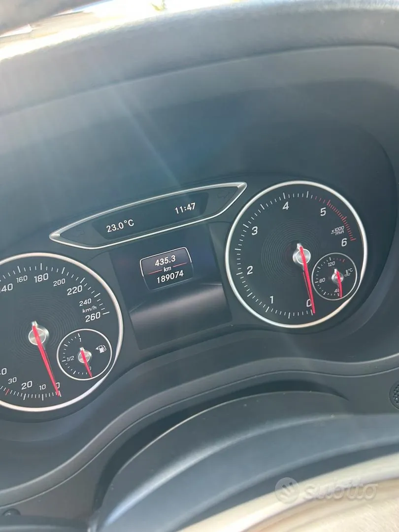 Mercedes-Benz B-Class 2015 photo 5