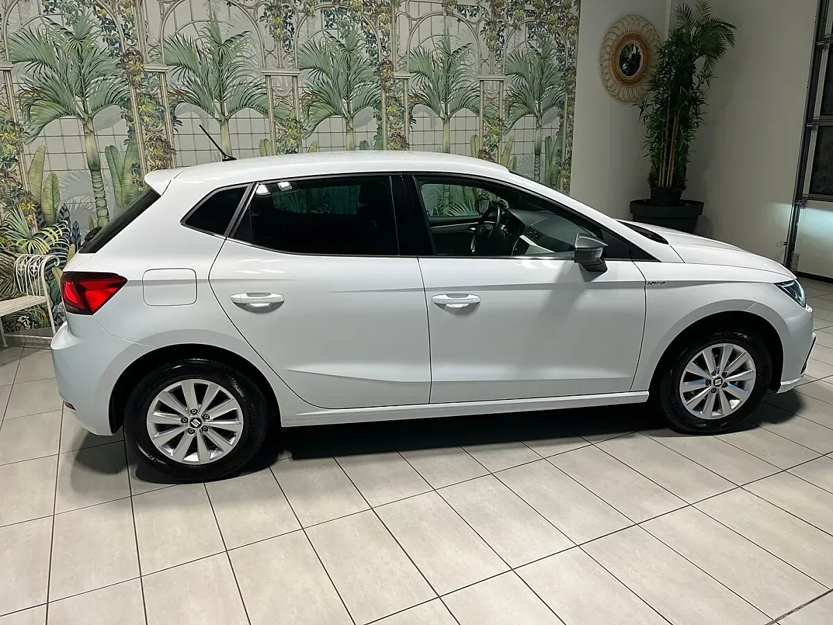 Seat Ibiza 2020 photo 2