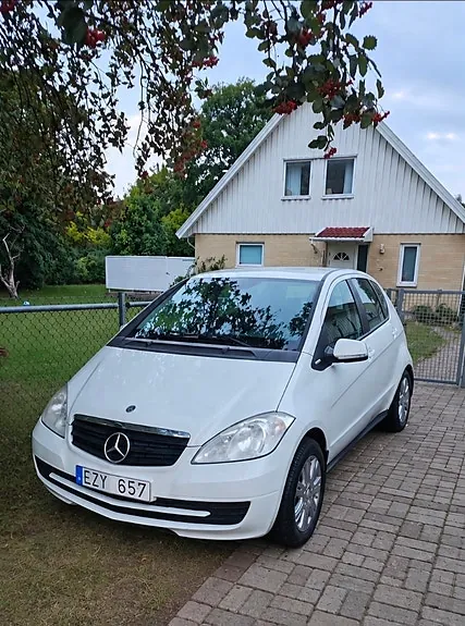 Mercedes-Benz A160