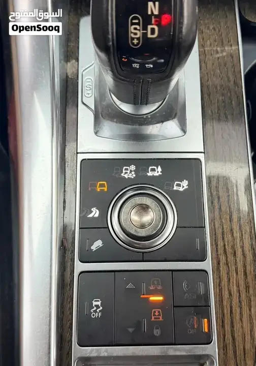 Land Rover Range Rover Sport 2016 photo 4