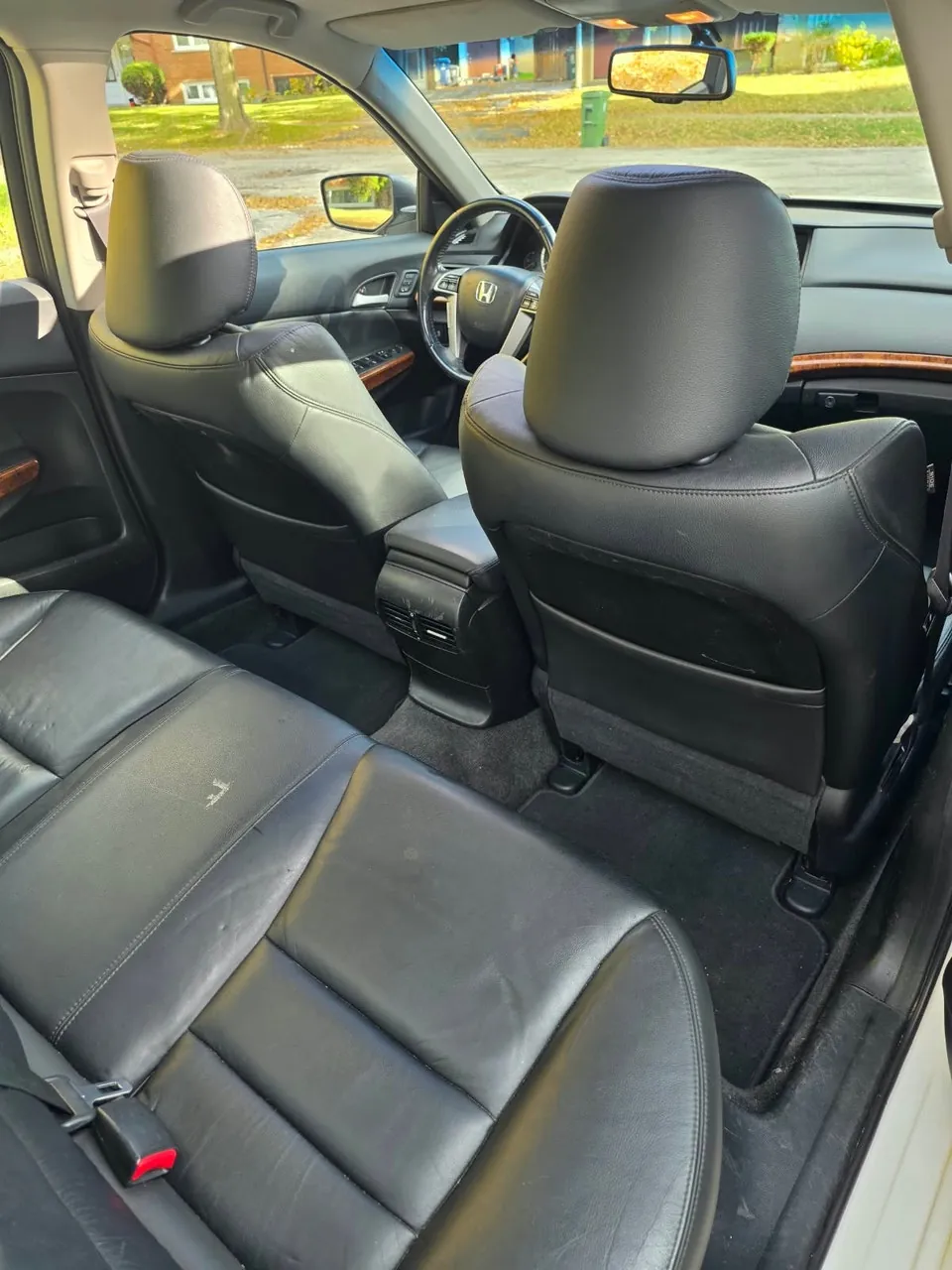 Honda Accord 2012 photo 2