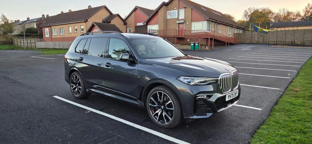 BMW X7