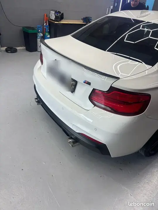 BMW 218I 2018 photo 3