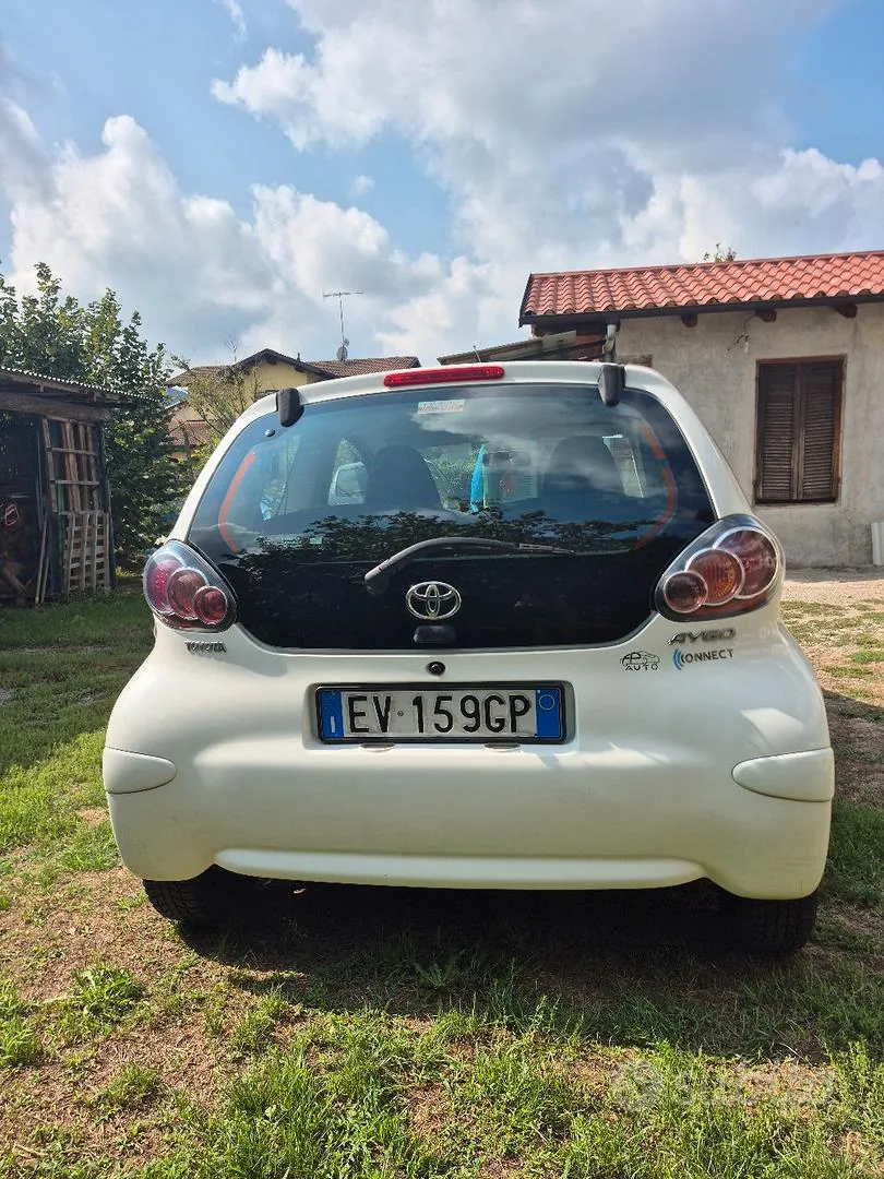 Toyota Aygo 2014 photo 3