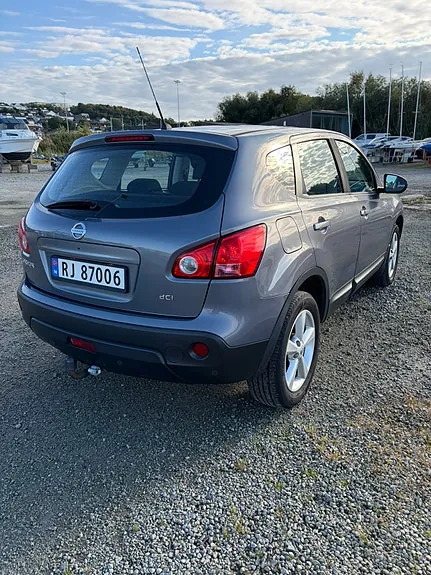 Nissan Qashqai 2008 photo 4