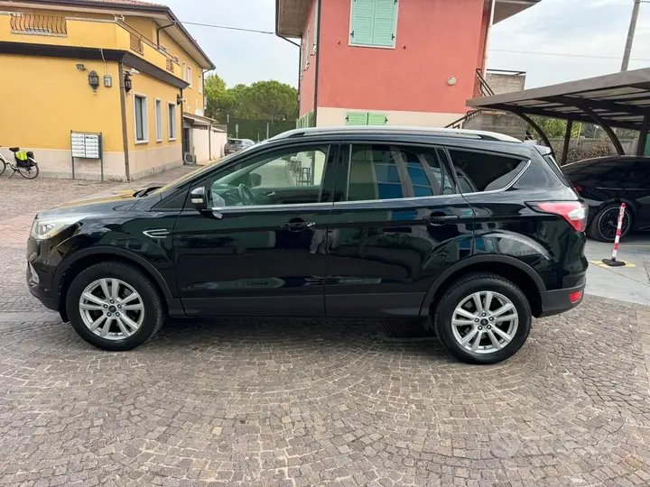 Ford Kuga 2017 photo 3