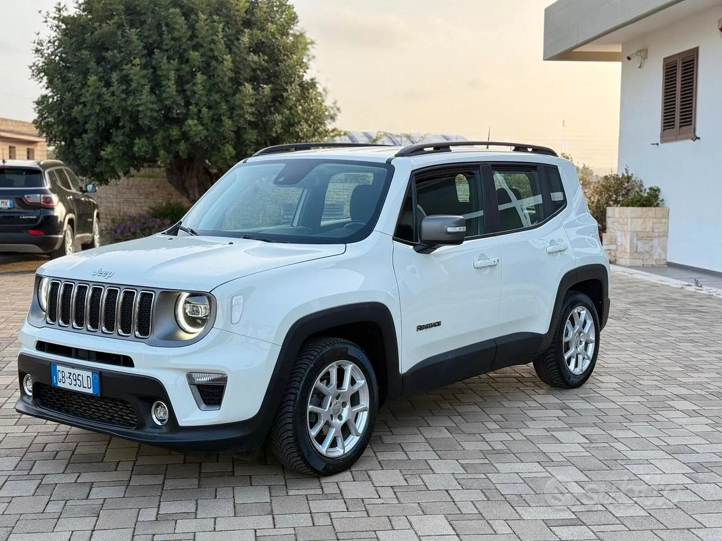 Jeep Renegade 2020 photo 2