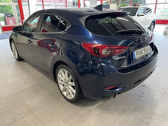 Mazda 3 2017 photo 5