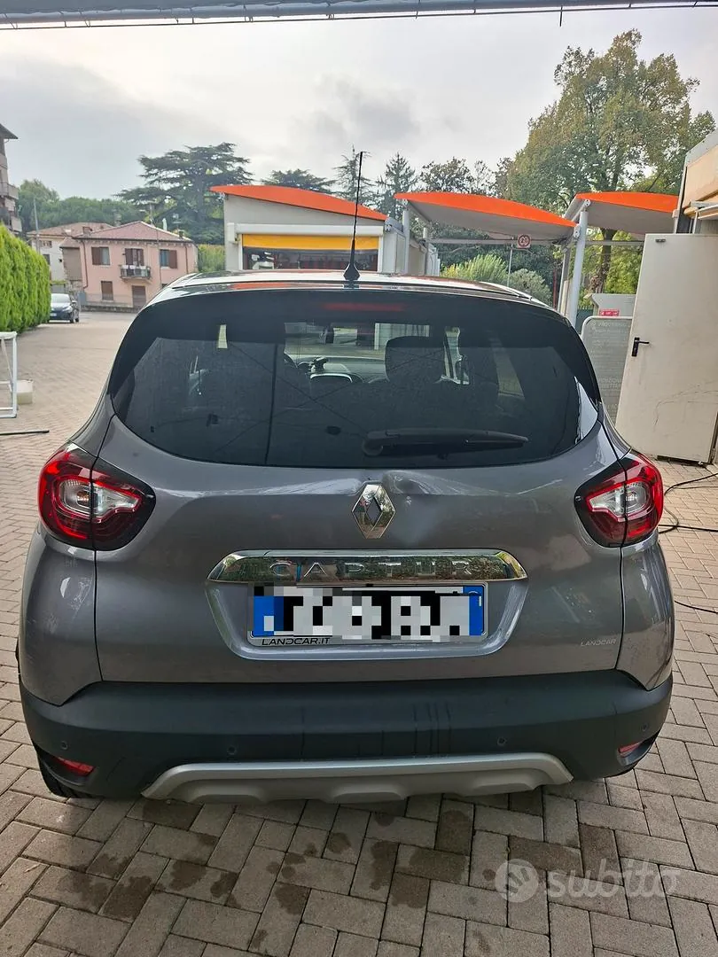Renault Captur 2019 photo 2