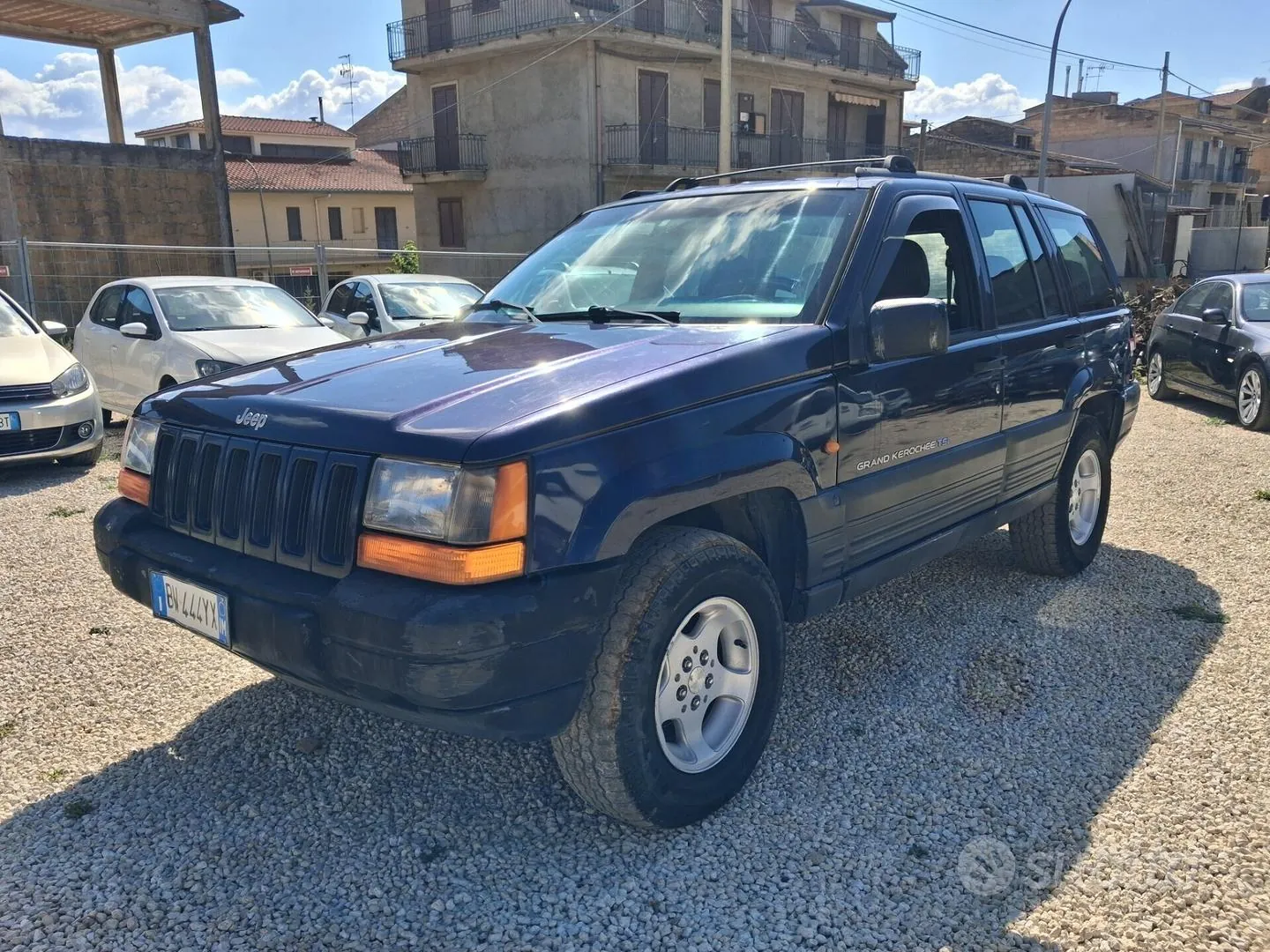 Jeep Cherokee