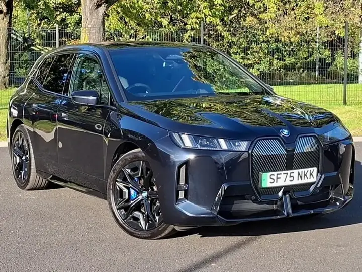 BMW Ix