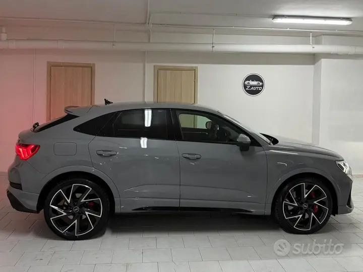 Audi Q3 2021 photo 3
