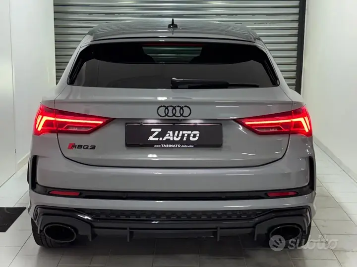 Audi Q3 2021 photo 2