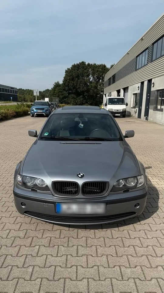 BMW 325I