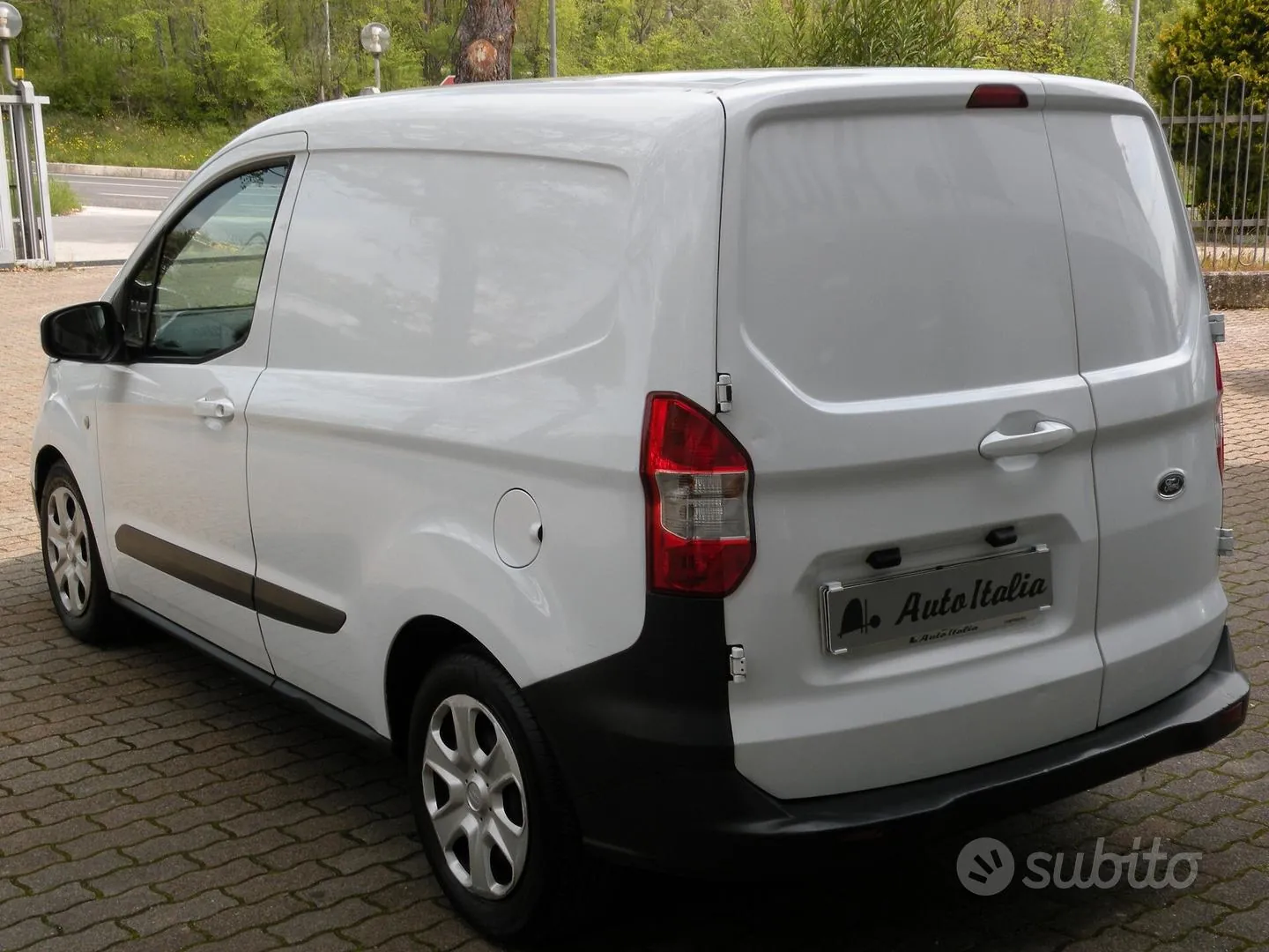 Ford Courier 2018 photo 4