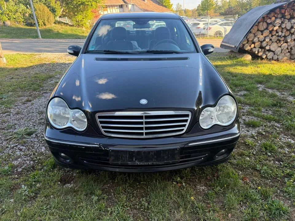 Mercedes-Benz C 180