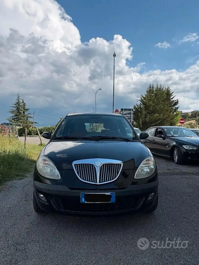 Lancia Ypsilon 2006 photo 2